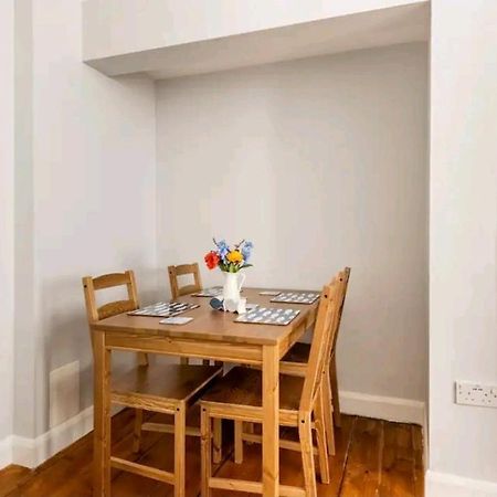 The Hideaway, Family Apartment Close To The Beach. Paignton Dış mekan fotoğraf